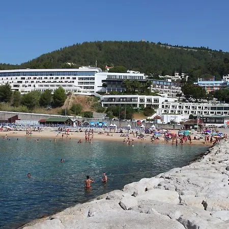 Do Mar Hotell 4*